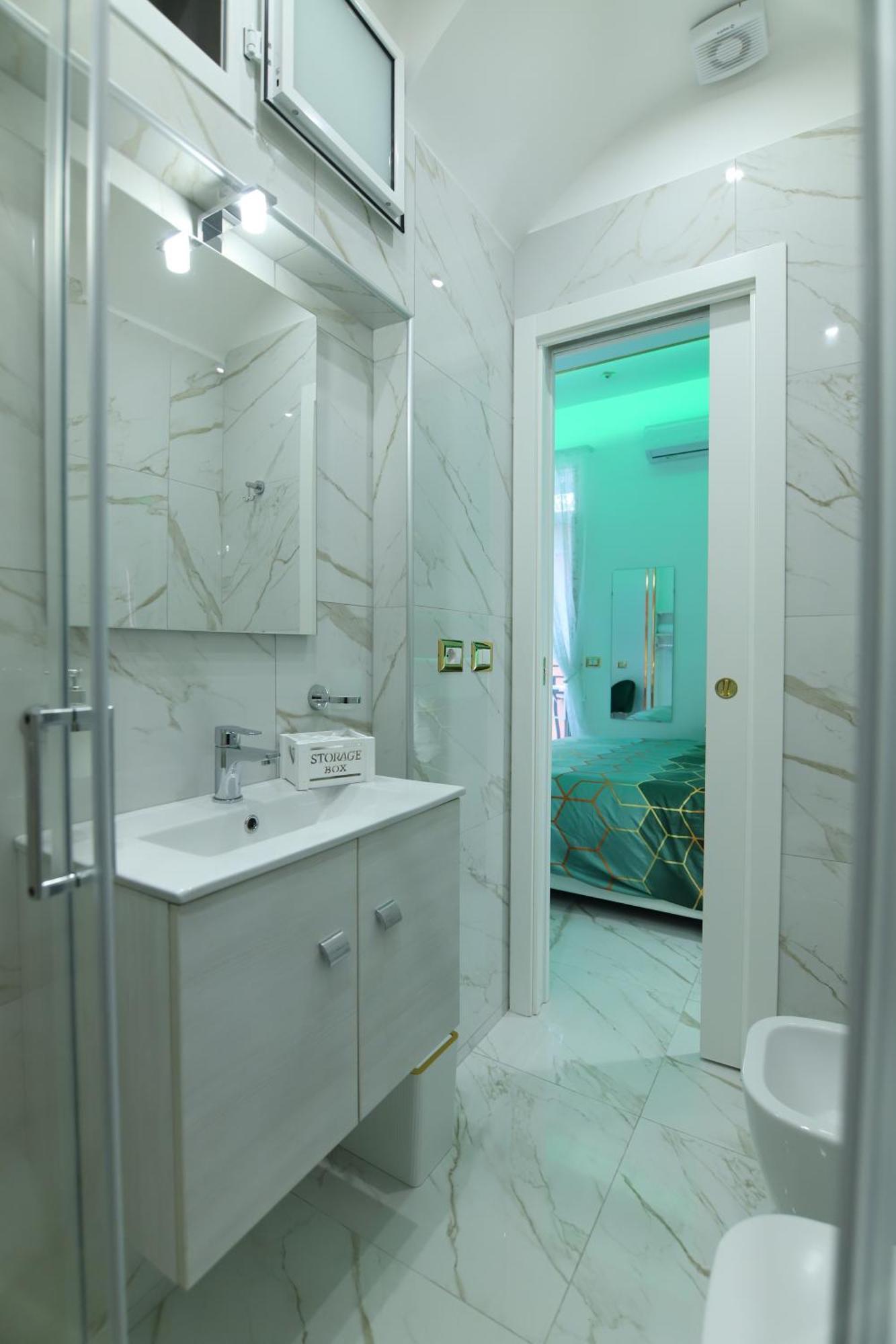 Appartement Regina House à Naples Extérieur photo