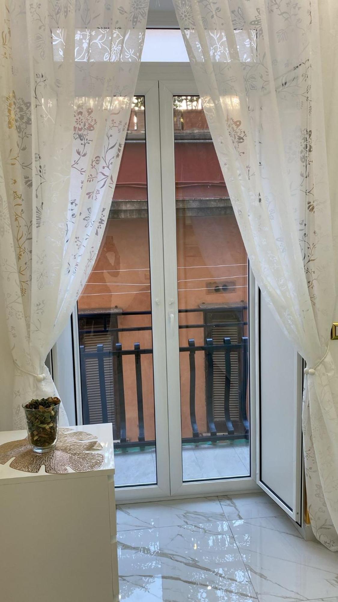 Appartement Regina House à Naples Extérieur photo